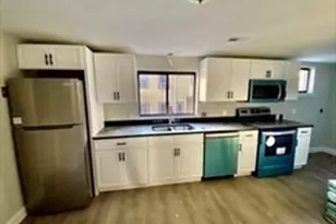 58 Windsor St, Worcester, MA 01605 - Photo 4