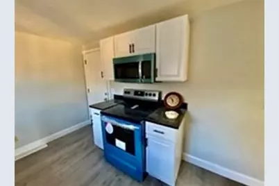 58 Windsor St #2, Worcester, MA 01605 - Photo 6