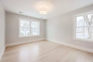 23 Pilgrim Rd, Wellesley, MA 02481 - Photo 22