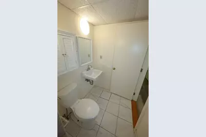 1026 Chestnut St #B, Newton, MA 02464 - Photo 8