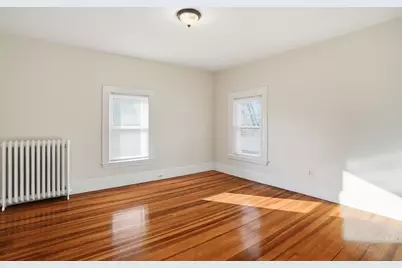 10-12 Charles St, Winthrop, MA 02152 - Photo 8