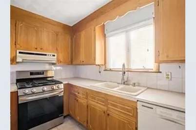 8 Bradford #1, Taunton, MA 02780 - Photo 4