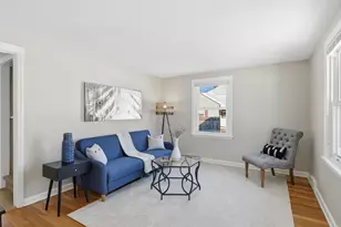 118 Pilgrim Rd, Springfield, MA 01118 - Photo 8
