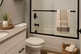 321 Winthrop St, Taunton, MA 02780 - Photo 18