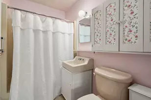 34 Chicopee St, New Bedford, MA 02745 - Photo 8