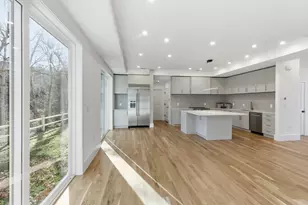 82 Louise Rd, Newton, MA 02467 - Photo 4