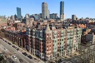 4 Charlesgate E, Boston, MA 02215 - Photo 22