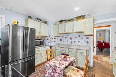 28 Maple Street, Southbridge, MA 01550 - Photo 20