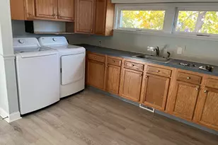 29 Freeman St, Stoughton, MA 02072 - Photo 4