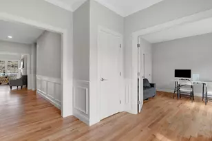 45 Liberty Ln, Enfield, CT 06082 - Photo 8