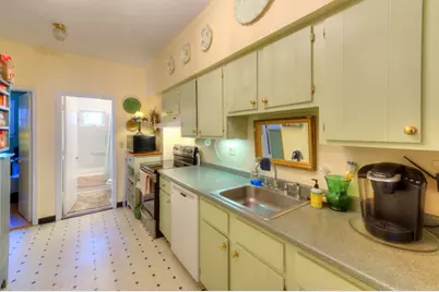 10-1 Congress   Street #7, Worcester, MA 01609 - Photo 24