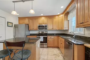 196 Horne Way, Millbury, MA 01527 - Photo 6