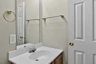 104 Johnson Rd, Chicopee, MA 01022 - Photo 10