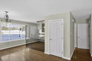 104 Johnson Rd, Chicopee, MA 01022 - Photo 8