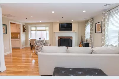 21 Main #D, Boston, MA 02129 - Photo 6