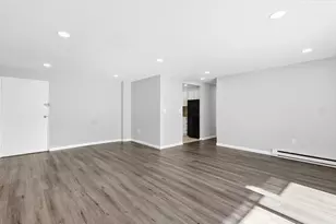 18 Fountain Ln, Weymouth, MA 02190 - Photo 6