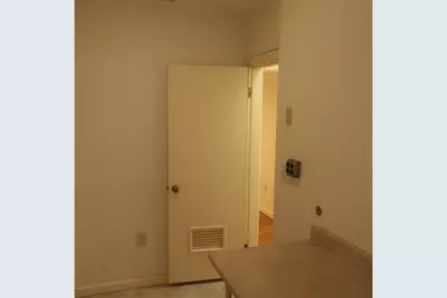 563 Broadway #B2, Everett, MA 02149 - Photo 32