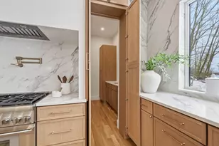 60R Lynnbrook Rd, Lynnfield, MA 01940 - Photo 4