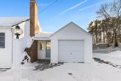 18 Conant Street, Beverly, MA 01915 - Photo 2