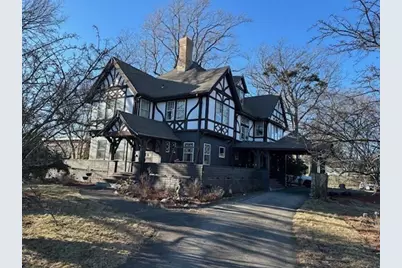 417 W Elm St #2r, Brockton, MA 02301 - Photo 1