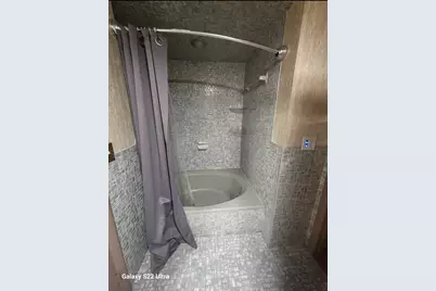 417 W Elm St #2r, Brockton, MA 02301 - Photo 8