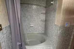 417 W Elm St, Brockton, MA 02301 - Photo 8