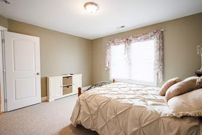 81 Rebecca Rd, Northbridge, MA 01588 - Photo 16