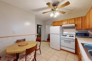 139 Hillsdale Rd, Somerville, MA 02144 - Photo 6