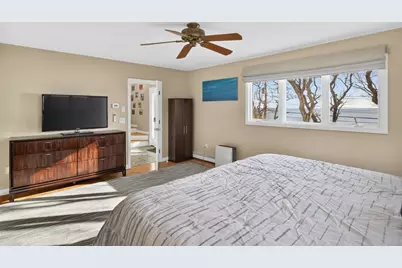 724 Commercial Street, Provincetown, MA 02657 - Photo 16