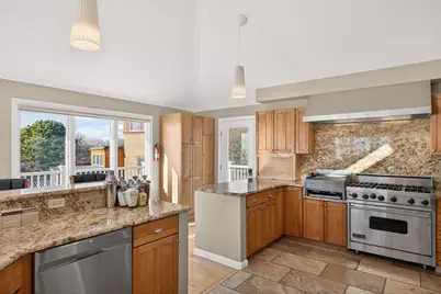 724 Commercial Street, Provincetown, MA 02657 - Photo 12
