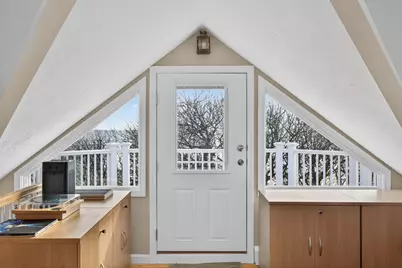 724 Commercial Street, Provincetown, MA 02657 - Photo 32