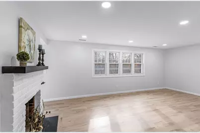 143 James St, Ludlow, MA 01056 - Photo 6