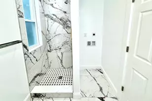 190 Hillside St, Boston, MA 02120 - Photo 26