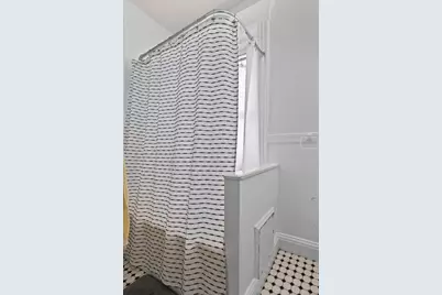 70 Phillips St #8, Boston, MA 02114 - Photo 8