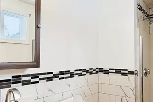 178 Bates Rd, Brockton, MA 02302 - Photo 12