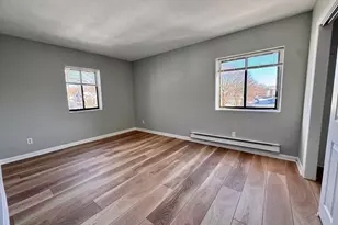 837 River St, Boston, MA 02136 - Photo 4