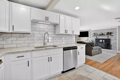 261 Chapin Rd, Hampden, MA 01036 - Photo 10