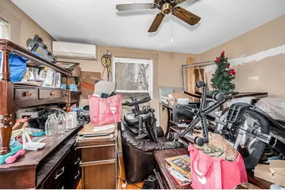 105 Third St, Lowell, MA 01850 - Photo 8