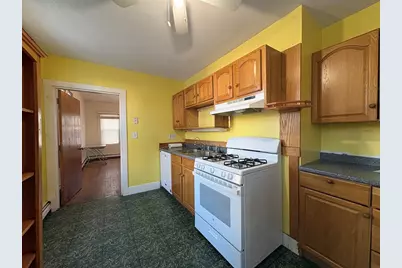 26 Saint James St #26, Newton, MA 02458 - Photo 2