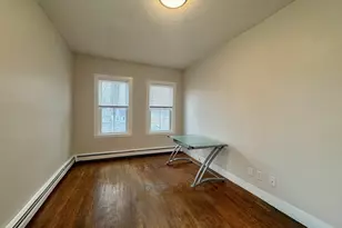 26 St James St, Newton, MA 02458 - Photo 8