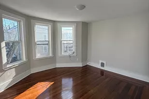 20 Rope St, Beverly, MA 01915 - Photo 6