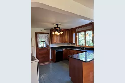 607 Crane Ave, Pittsfield, MA 01201 - Photo 14