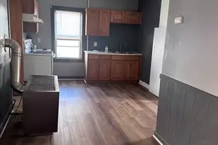 10 Choate, Fall River, MA 02723 - Photo 4