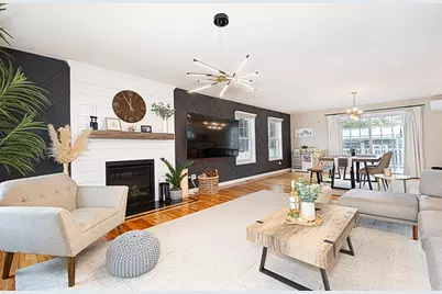 108 Birchland Ave, Springfield, MA 01119 - Photo 8