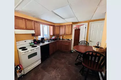 118 Beaconsfield Road, Worcester, MA 01604 - Photo 2