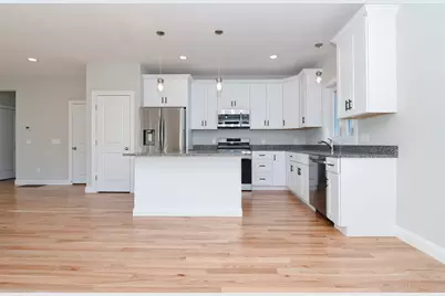 76 Pouts Ln #76, Uxbridge, MA 01569 - Photo 2