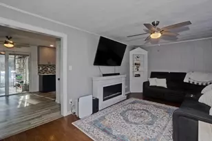 117 Sibley Ave, West Springfield, MA 01089 - Photo 14