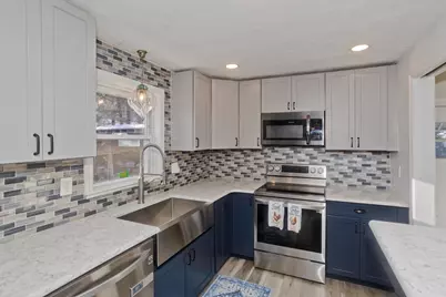 117 Sibley Ave, West Springfield, MA 01089 - Photo 10