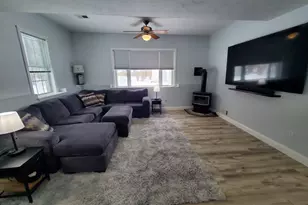 725 Auburn St, Whitman, MA 02382 - Photo 28