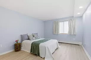 131 Coolidge Ave, Watertown, MA 02472 - Photo 8